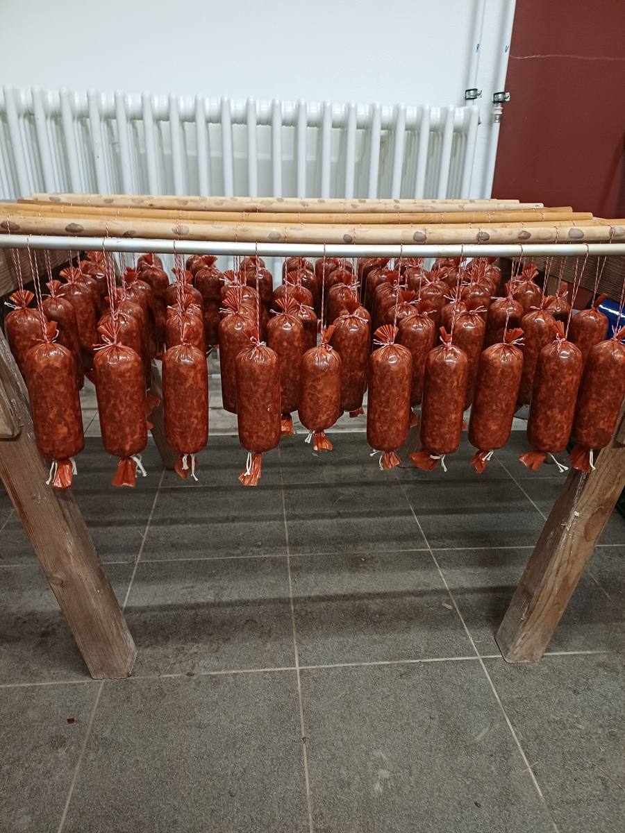 Geräucherte hausgemachte Wurst